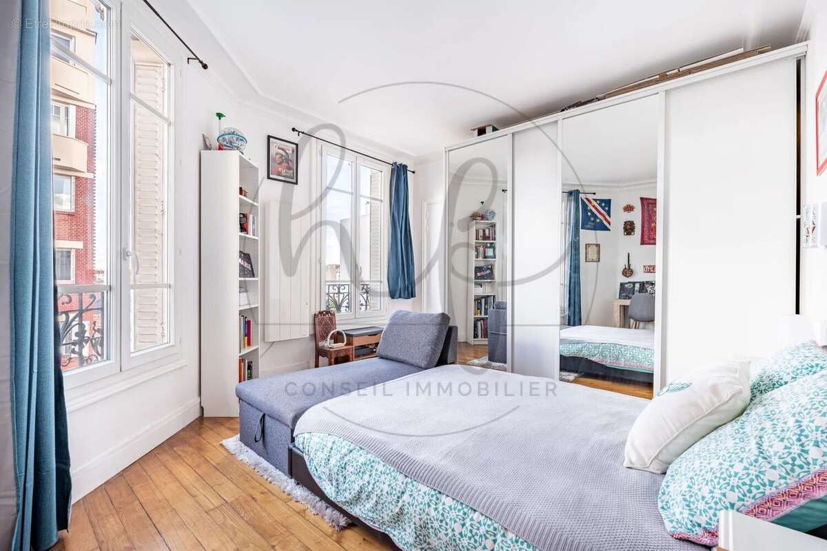 Appartement à COLOMBES
