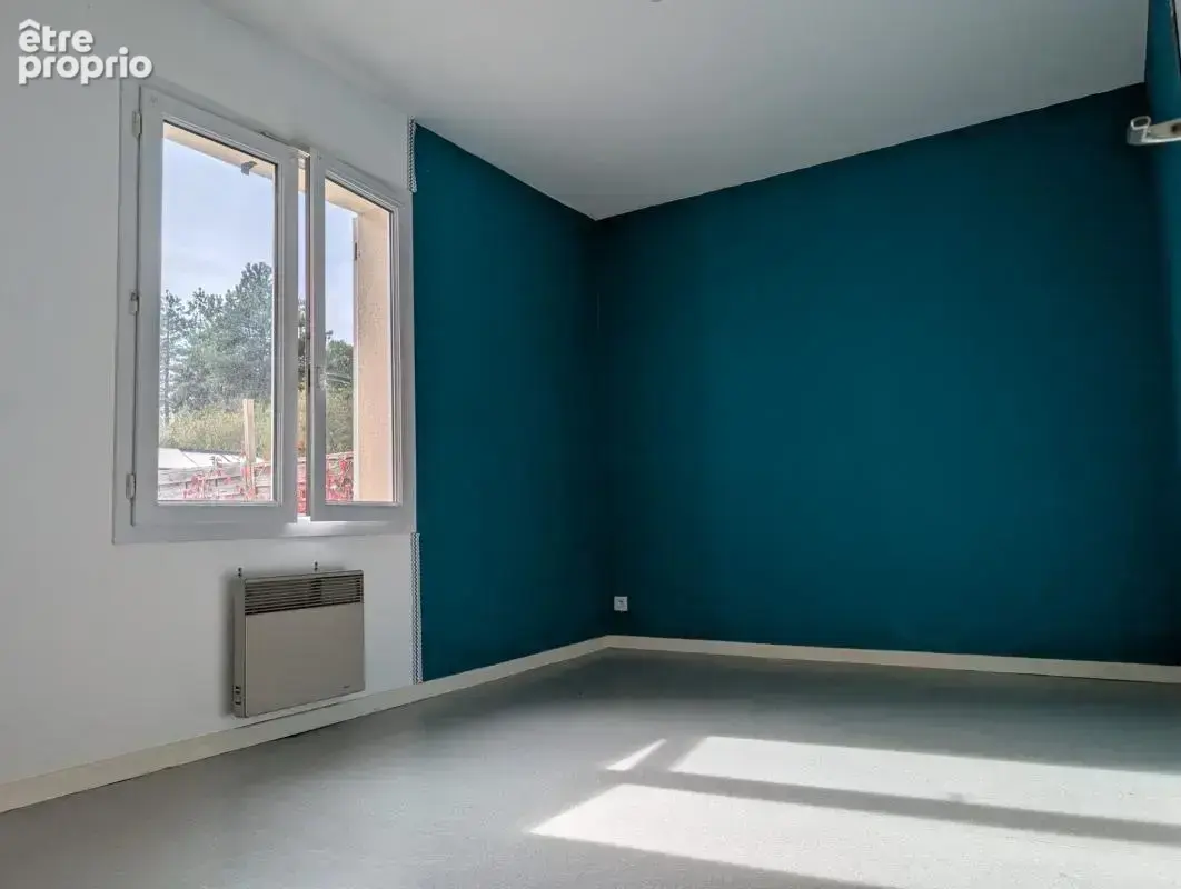 Maison 4 pièces 80 m² à vendre à Chapeau (03340) - photo 4