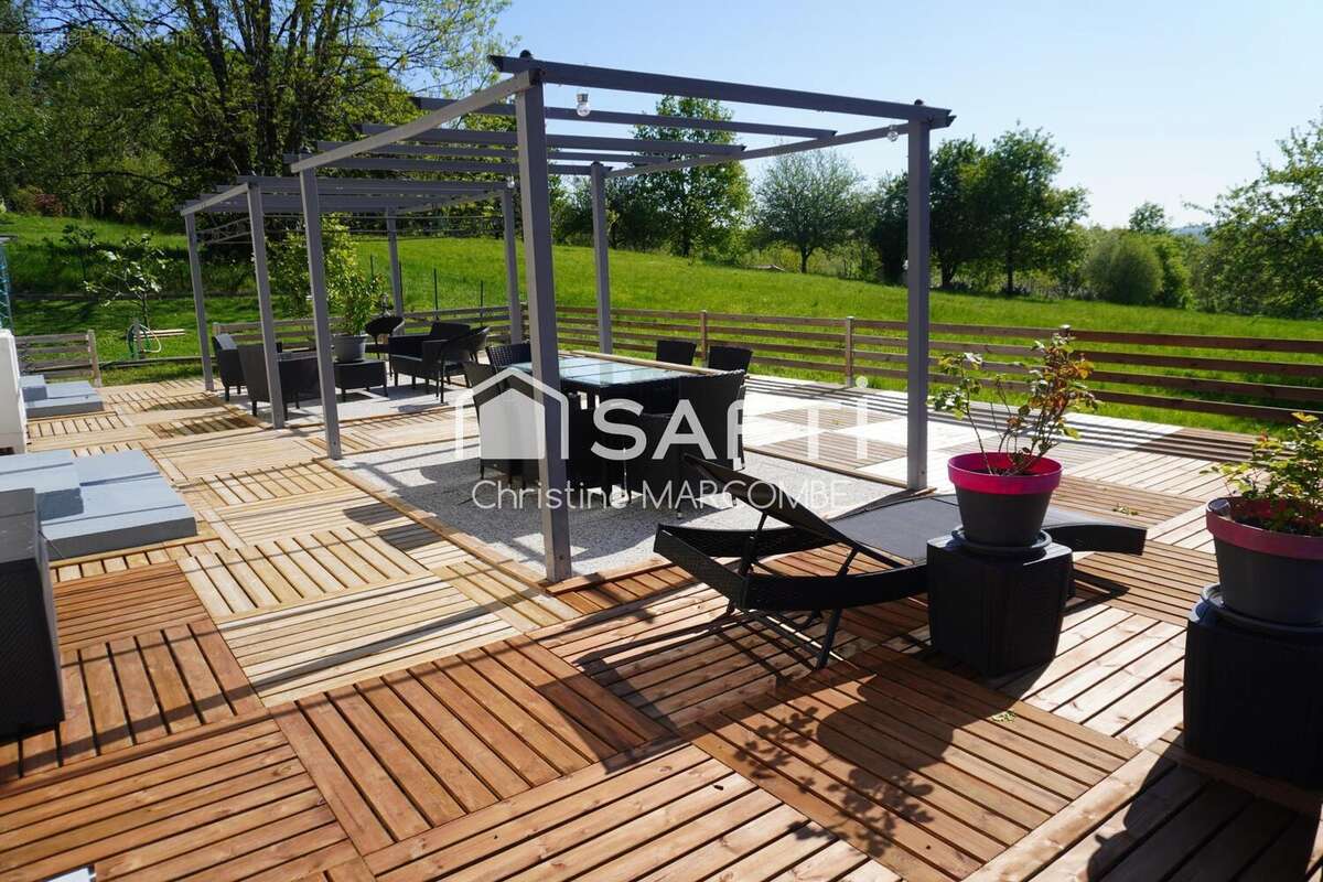 Photo 9 - Maison à THIVIERS