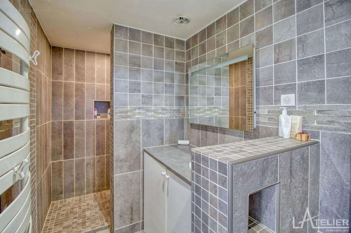 Maison à SAINT-DENIS