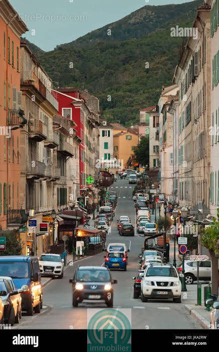 Commerce à CORTE