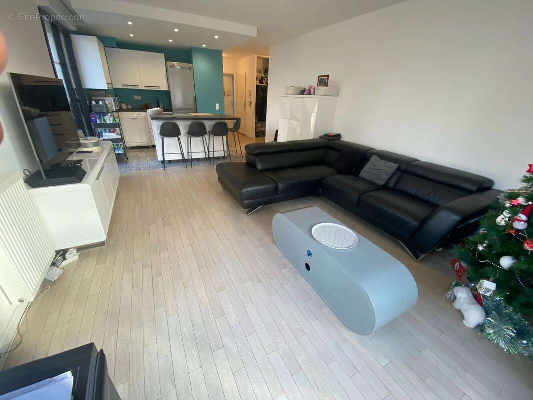 Appartement à NOGENT-SUR-MARNE