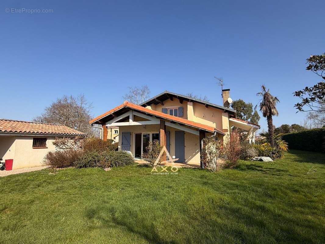 Maison à SAINT-GENIES-BELLEVUE