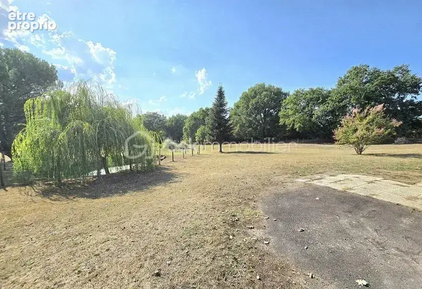 Maison 3 chambres (possibilite 4) de 138 m2 sur un terrain de plus de 9 000 m2 !!! - photo 6