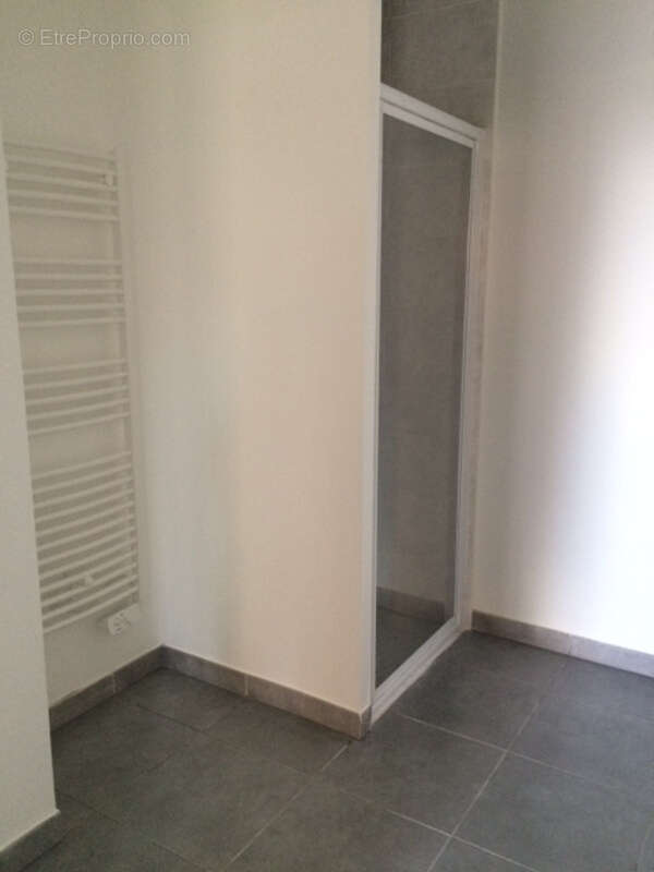 Appartement à SAINT-JEAN-DE-VEDAS