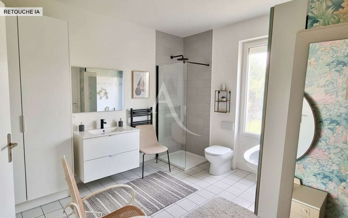 Une maison de ville bourgeoise avec piscine et garages en centre ville de blois 219.58 m2 - photo 8