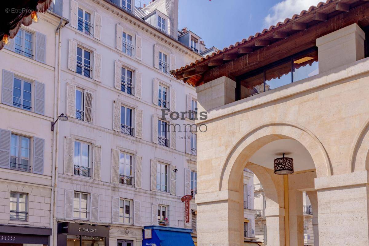 Appartement à PARIS-6E