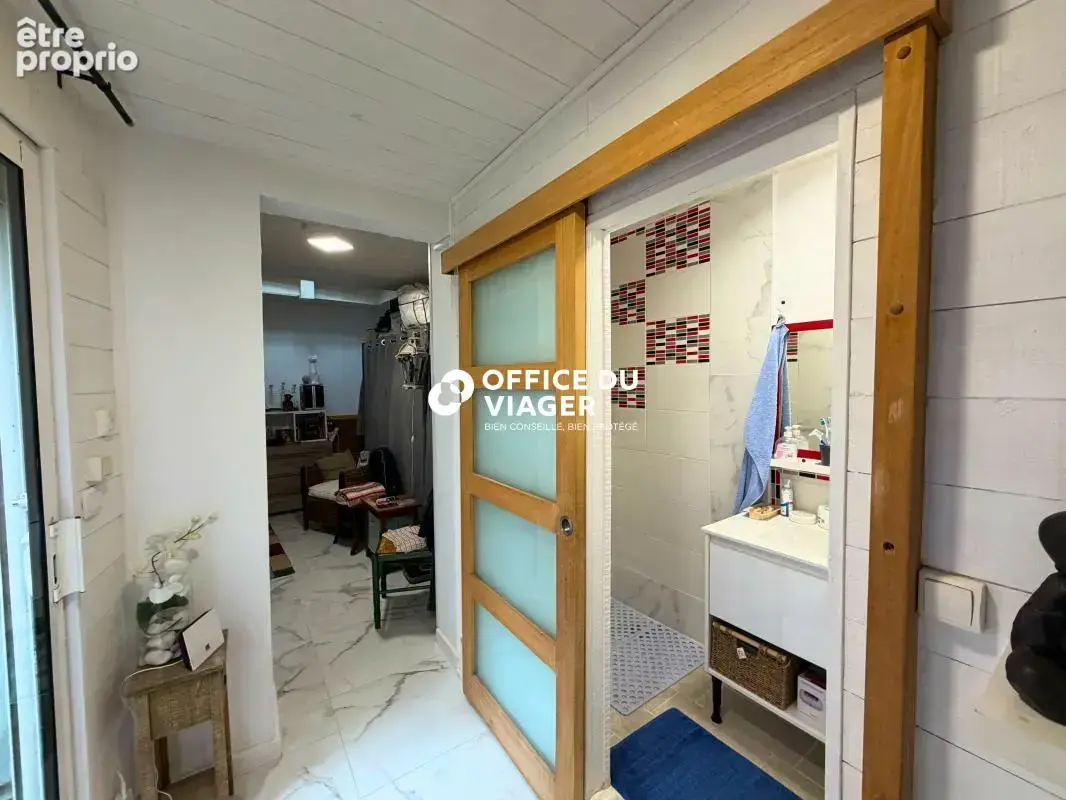 Appartement - 2 pièces - 66 m² - photo 11