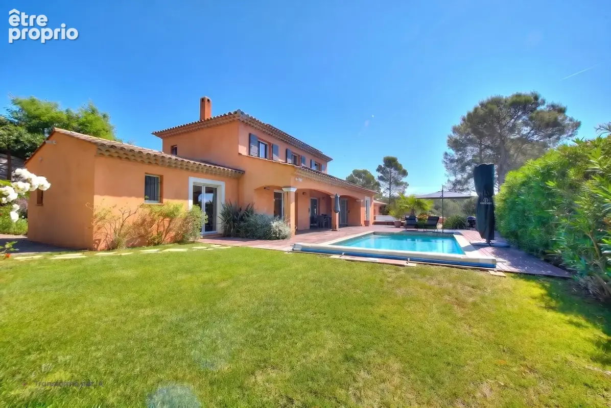 Maison à FREJUS