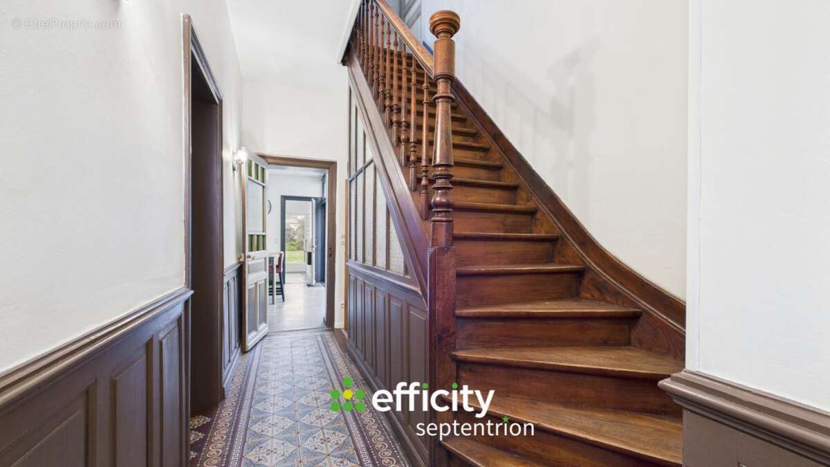 Maison à HENIN-BEAUMONT