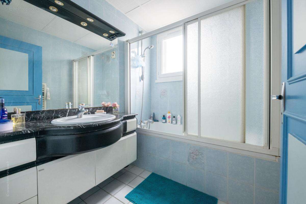 Appartement à VITRY-SUR-SEINE