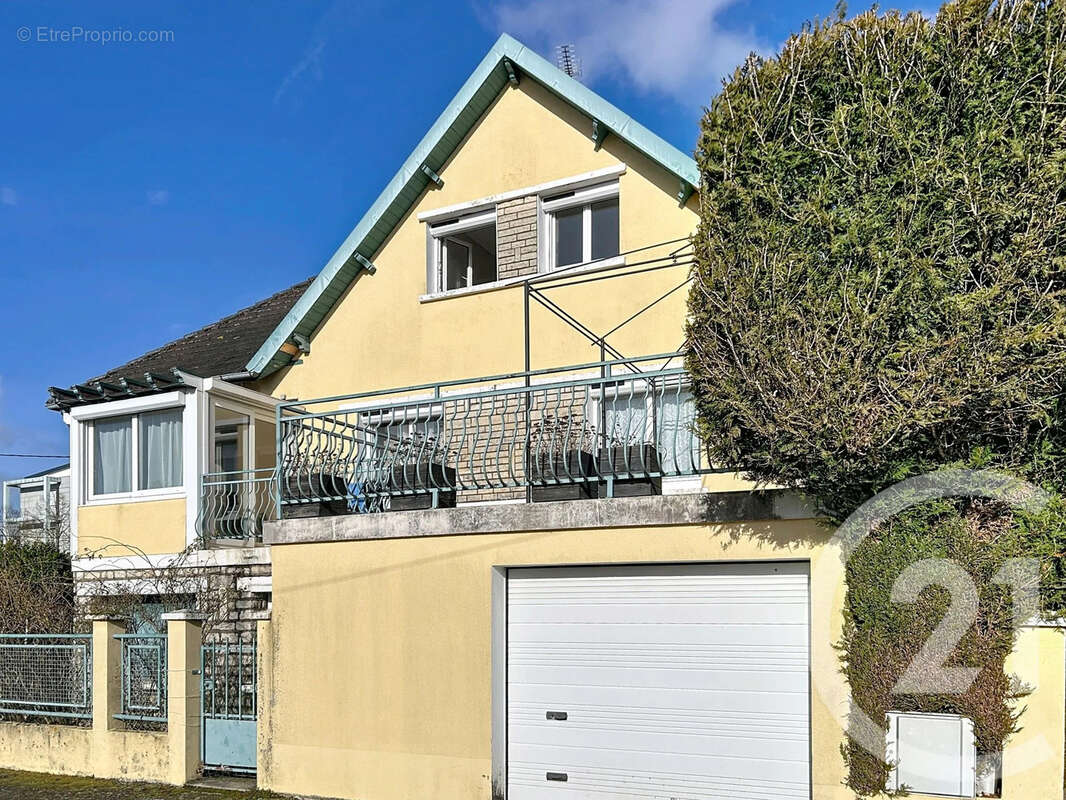 Maison à AUXERRE