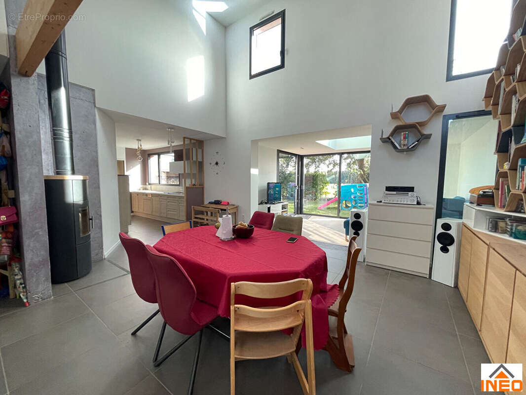 Maison à LA MEZIERE