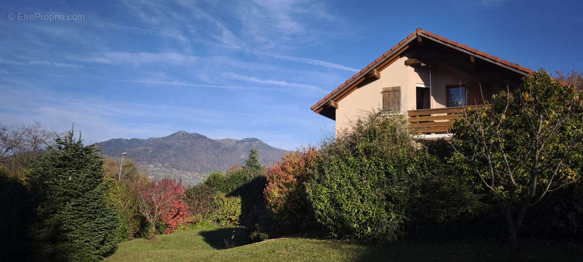 Maison à PEILLONNEX