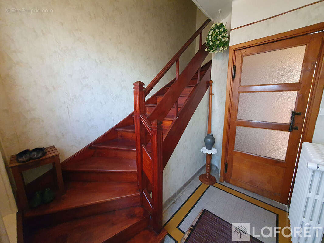 Maison à SAINT-FLOUR