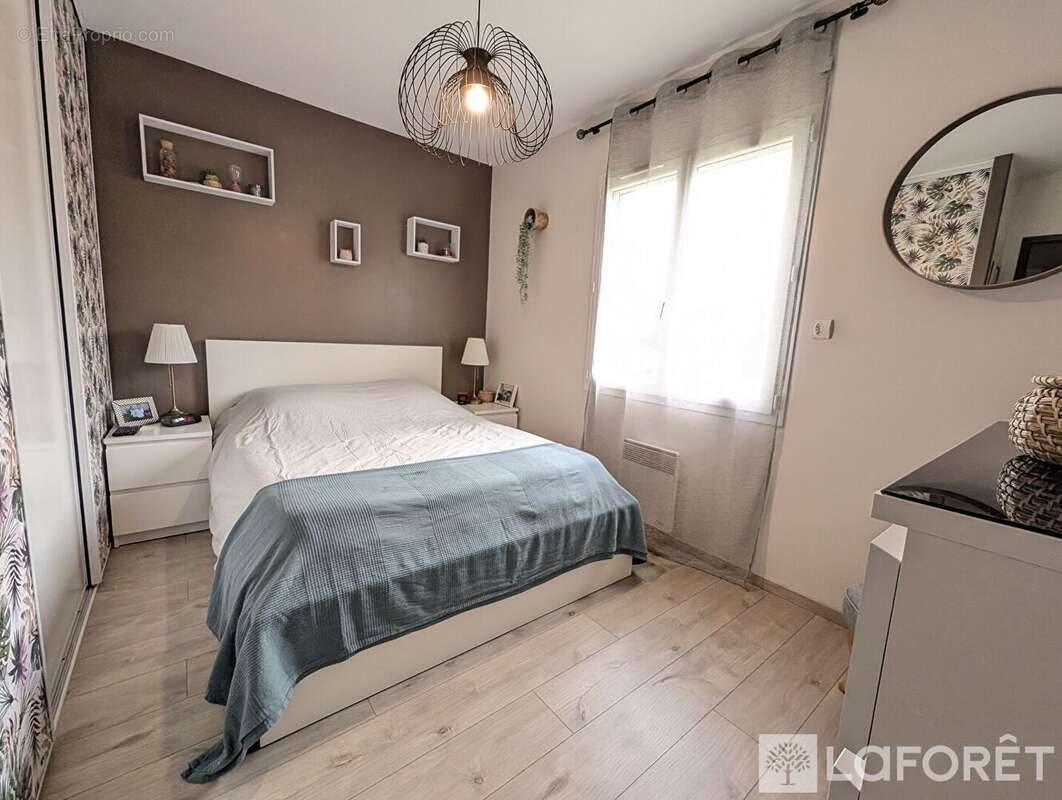 Maison à DOMPIERRE-SUR-CHARENTE