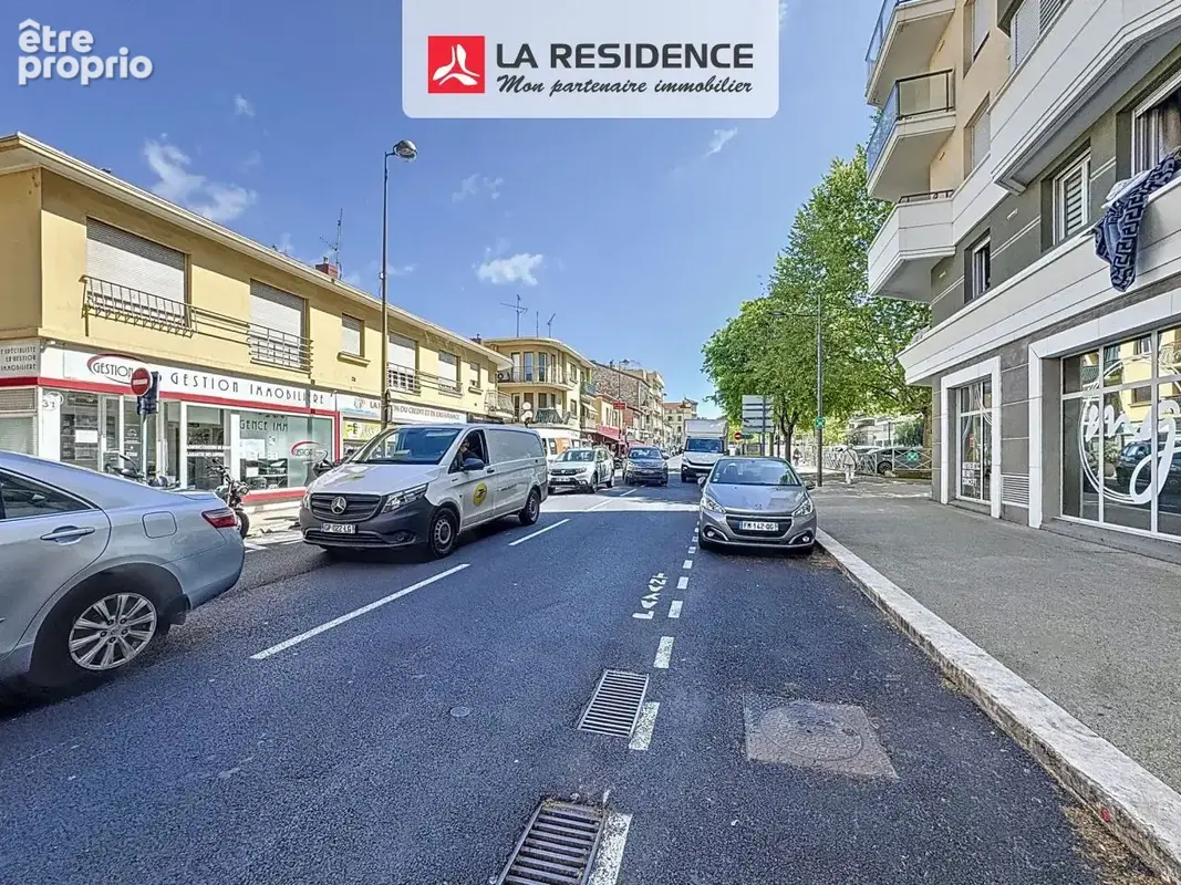 Commerce 160 m² à Cagnes-Sur-Mer  - photo 7