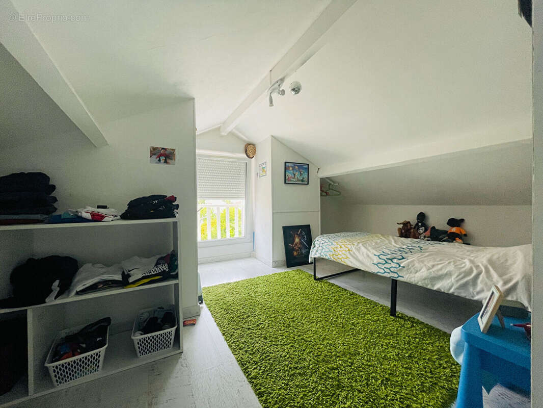 Maison à SAINT-JULIEN-DES-LANDES