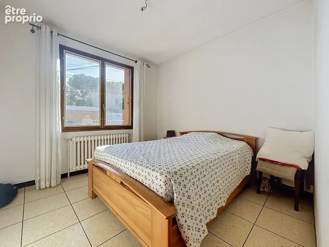 Carry-le-rouet   maison avec vue dégagée + 2 appartements - potentiel locatif - photo 8
