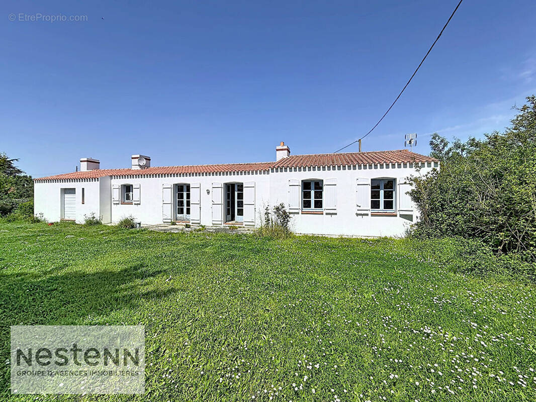 Maison à SALLERTAINE