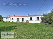 Maison à SALLERTAINE