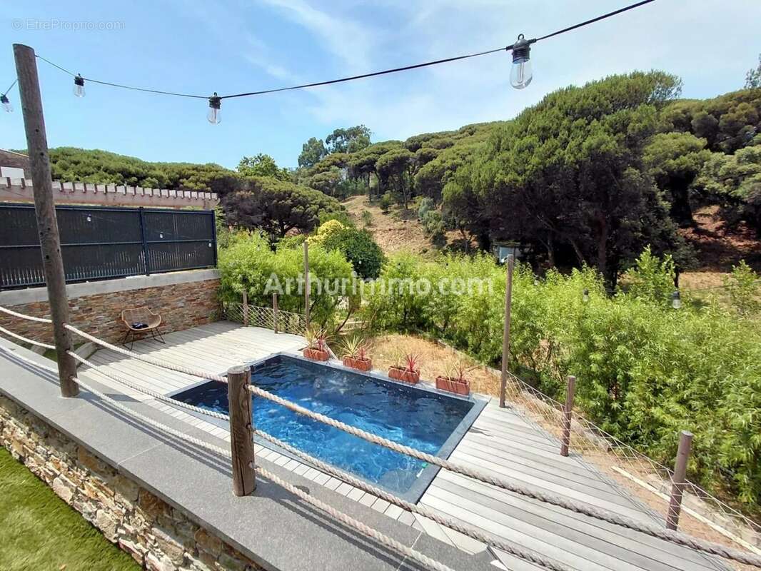 Sainte maxime -  villa récente : - photo 5