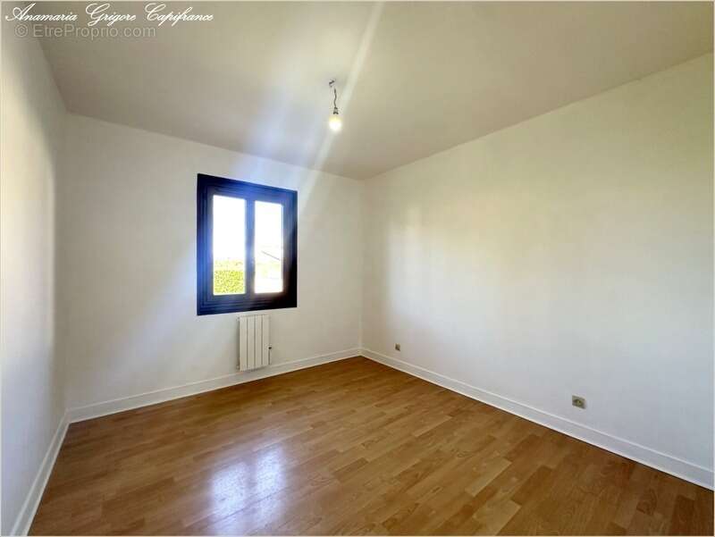 Maison à COURVILLE-SUR-EURE