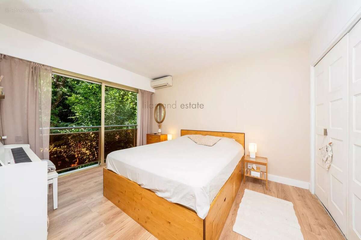 Cannes - proche centre - appartement 2 pieces - balcon - photo 7