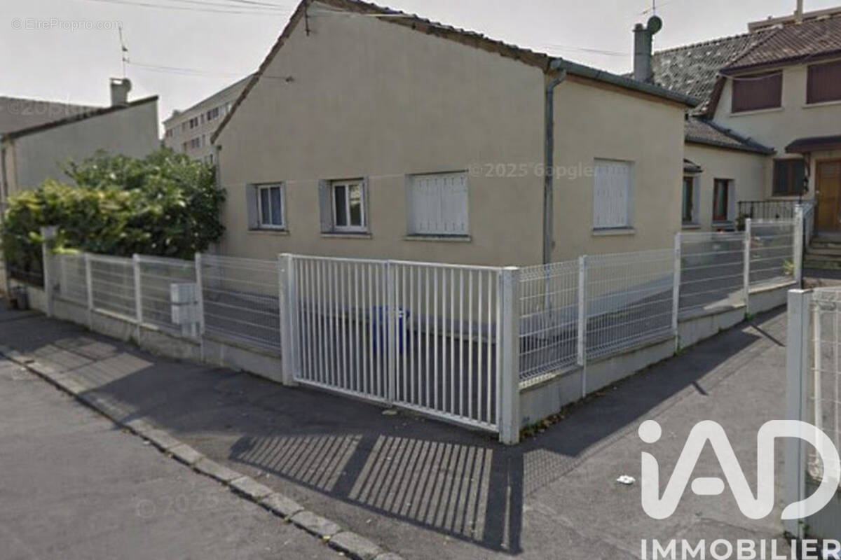 Photo 1 - Appartement à MONTREUIL