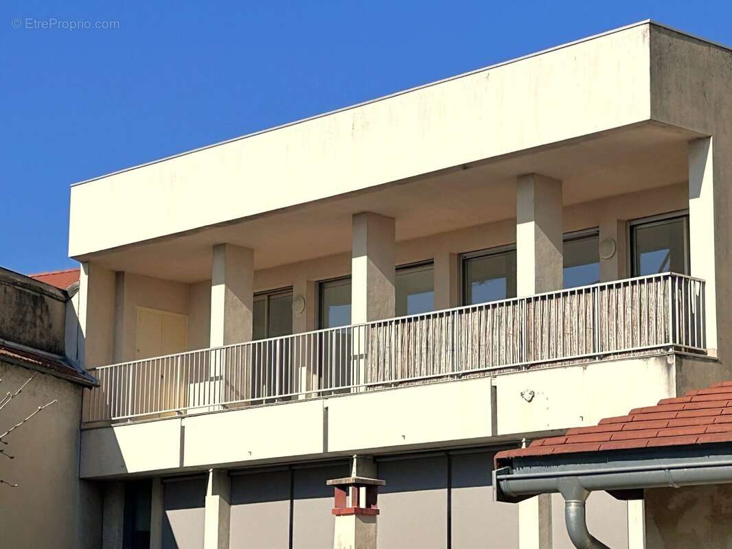 Appartement à VILLARS-LES-DOMBES