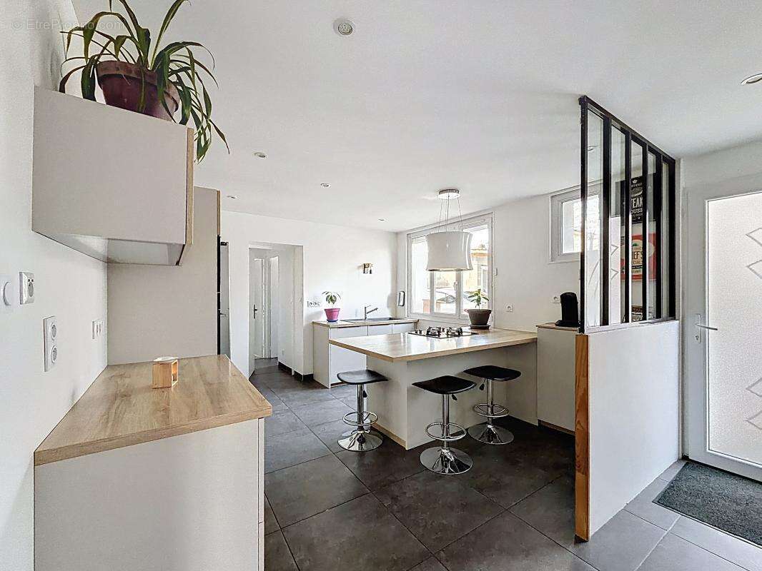 Appartement à GRIGNY