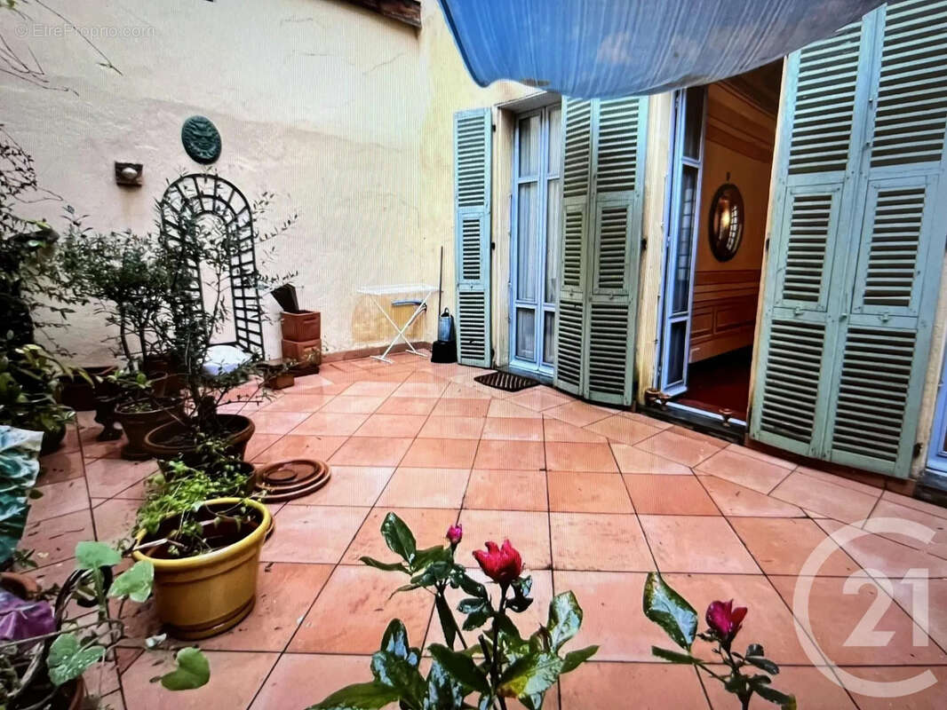 Appartement 128 m² à Sospel  - photo 5