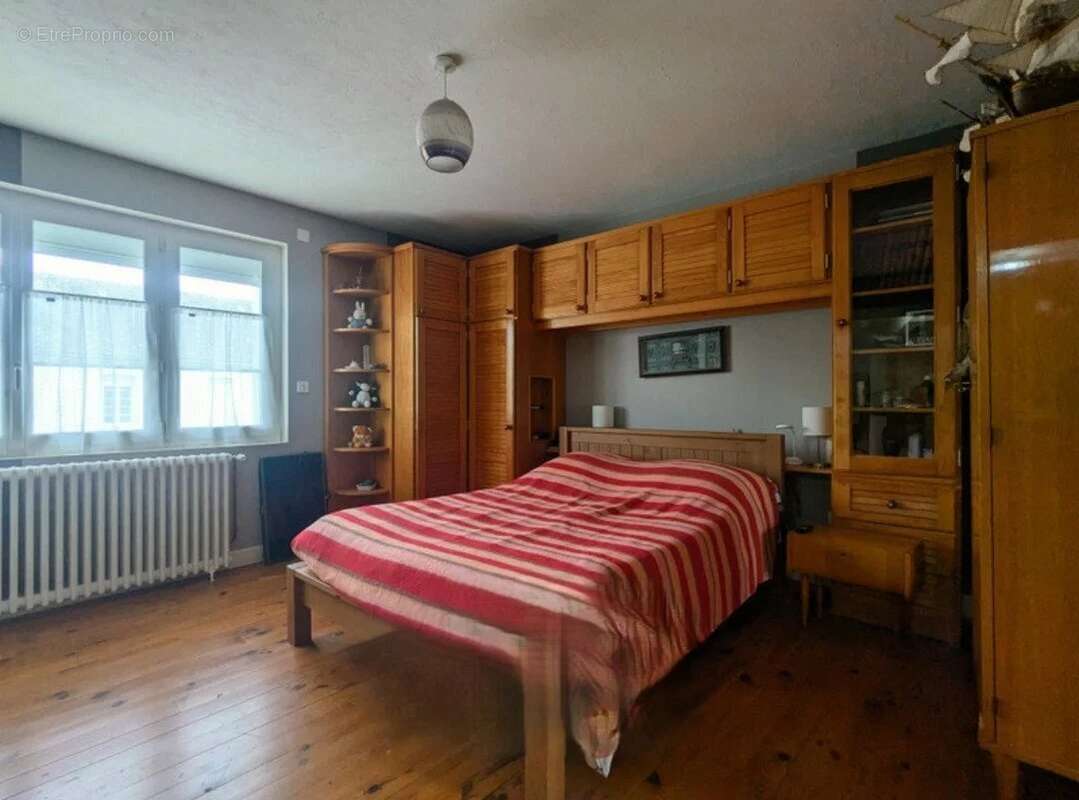 Maison à LA COQUILLE