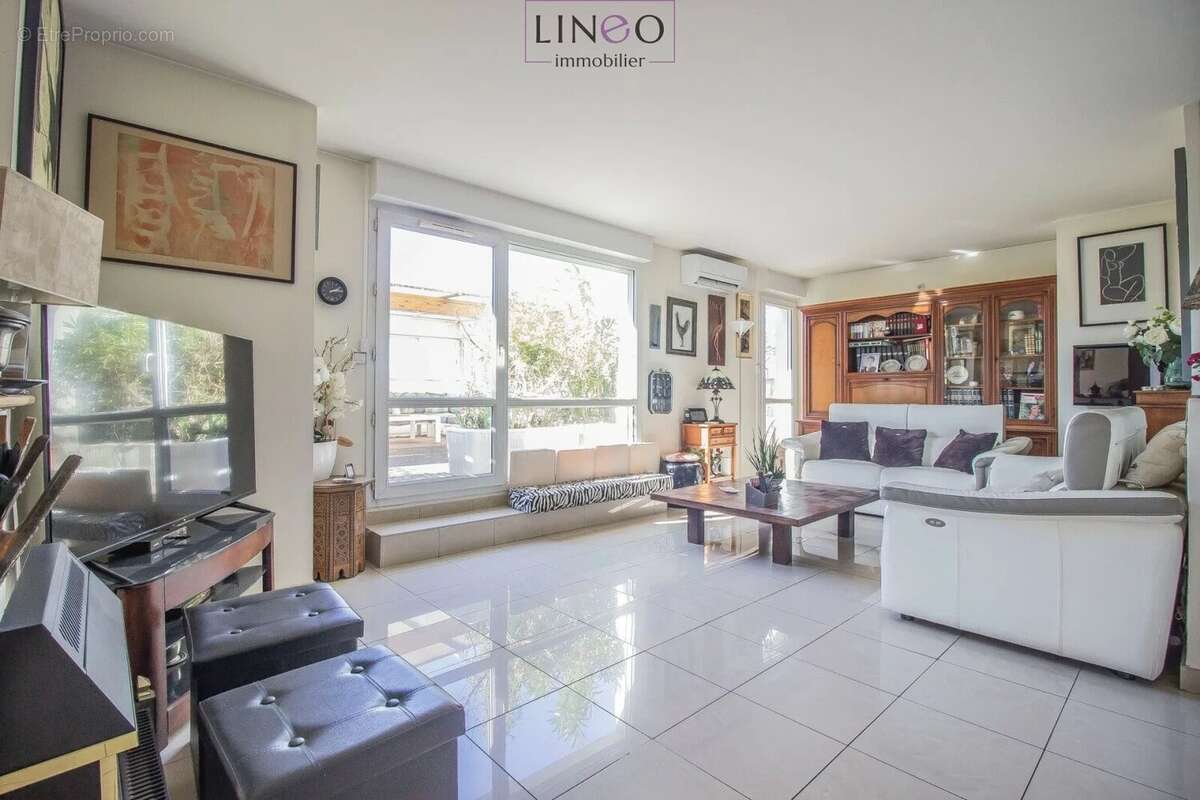 Appartement à CHOISY-LE-ROI