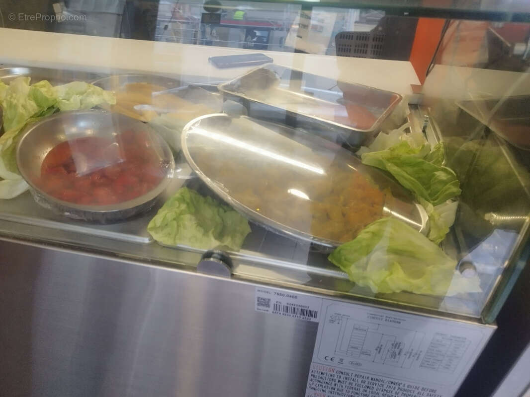 Commerce à ASNIERES-SUR-SEINE