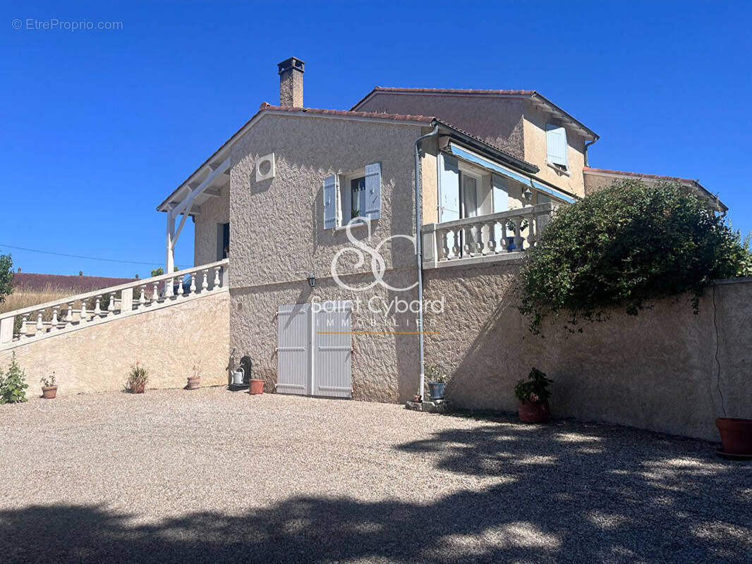 Maison à LA COURONNE