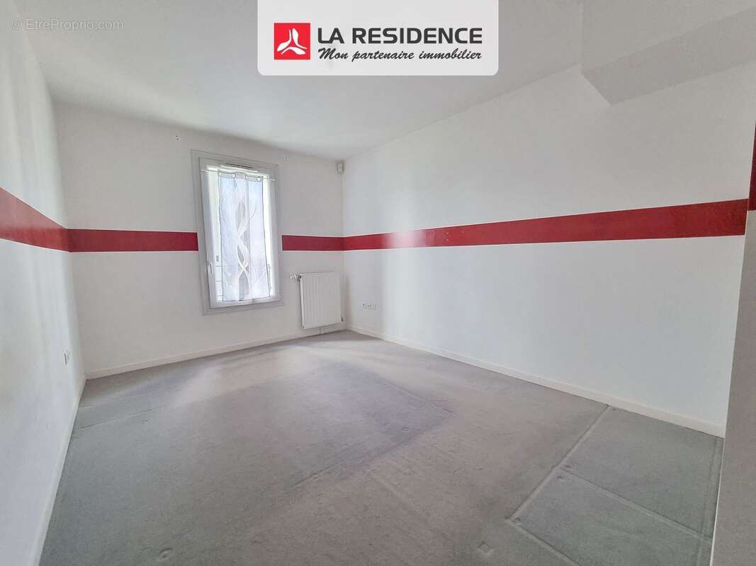 Appartement 55 m² à Stains  - photo 7
