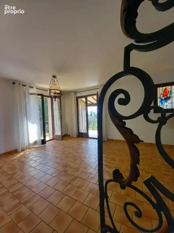 VIDAUBAN (83), villa 3 chambres, garage terrain 3115 m2 - photo 6
