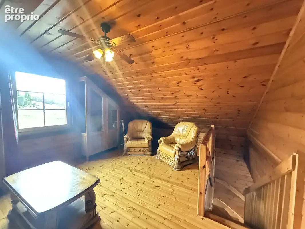 La Voivre - Rare - Très beau chalet sur un terrain paysagé de 2528m2 - photo 17
