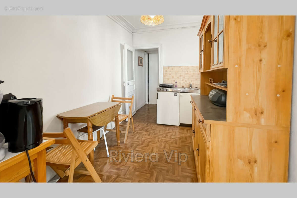 Appartement à PARIS-20E