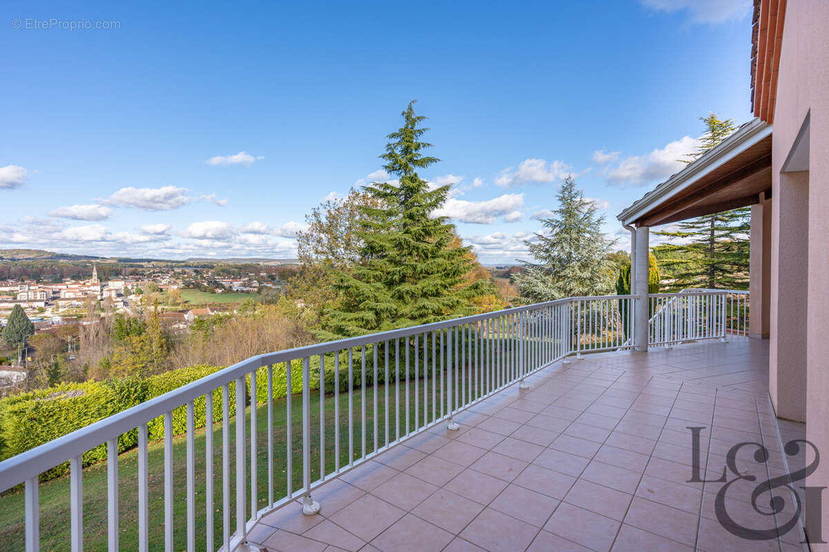 Maison à PENNE-D'AGENAIS