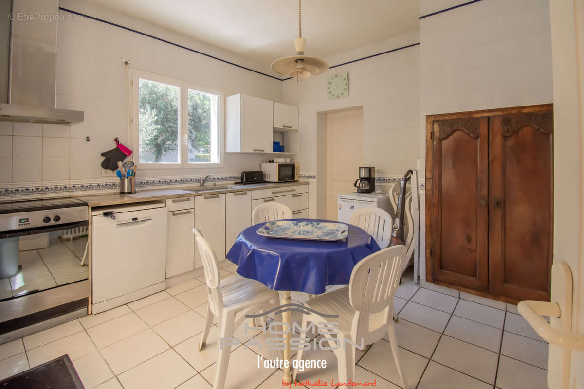 Royan   quartier de vallières    maison familiale a quelques pas de la plage - photo 5