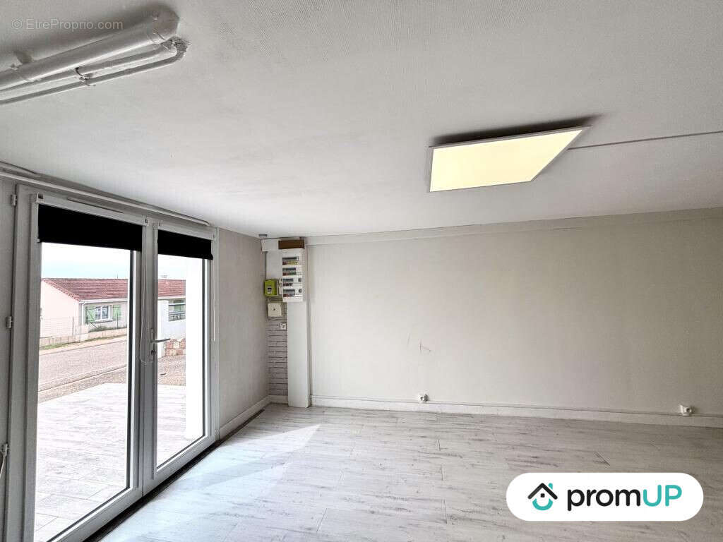 Maison à SAINT-GERMAIN-DES-FOSSES