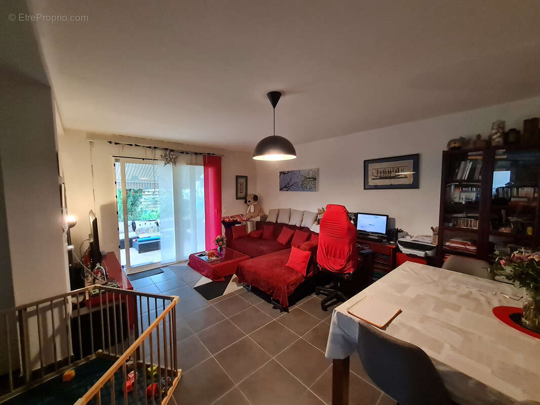 Maison à SAINT-ORENS-DE-GAMEVILLE