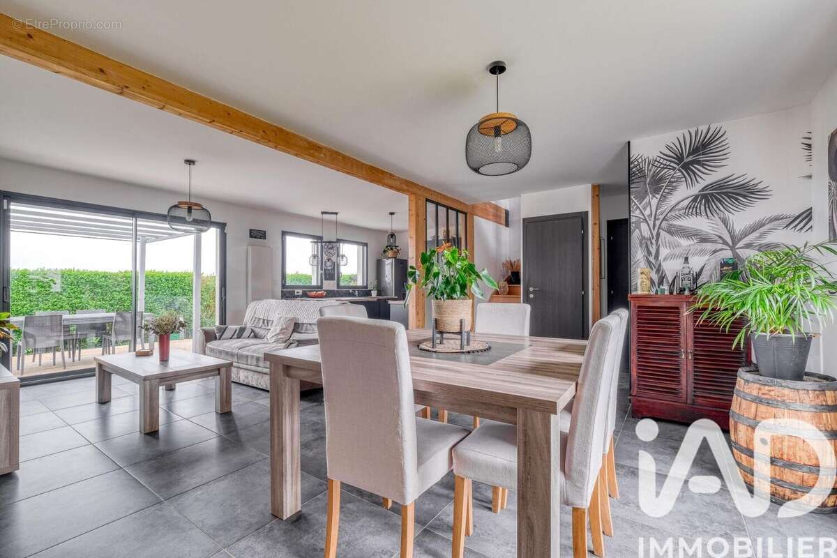 Photo 6 - Maison à CHARNY