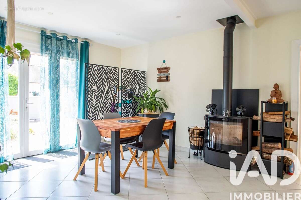 Photo 4 - Maison à AMILLY