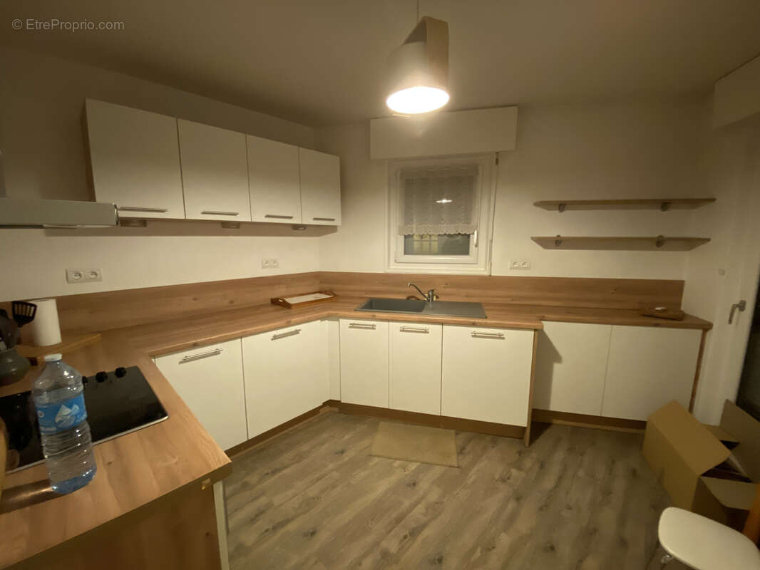 Appartement à VILLE-LA-GRAND