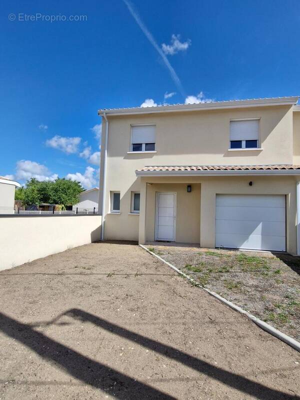 Photo 1 - Maison à SAINT-ANDRE-DE-CUBZAC