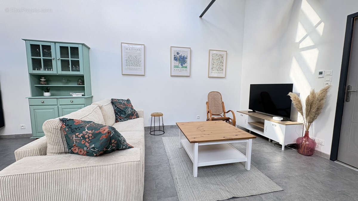 Autre à SAINTE-SAVINE