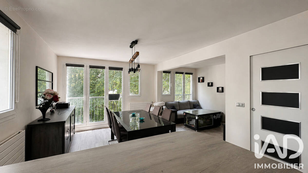 Photo 1 - Appartement à VILLIERS-SUR-ORGE